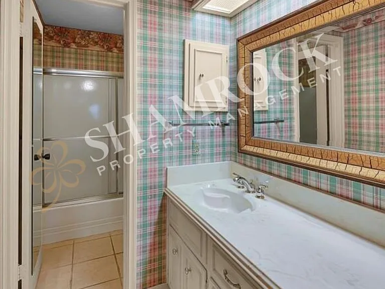 4613 Westchester Dr — Photo 25
