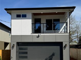 10452 3rd Ave SW, Seattle, WA 98146