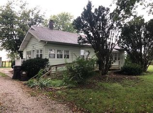 2599 Elizabeth St, Decatur, IL 62526