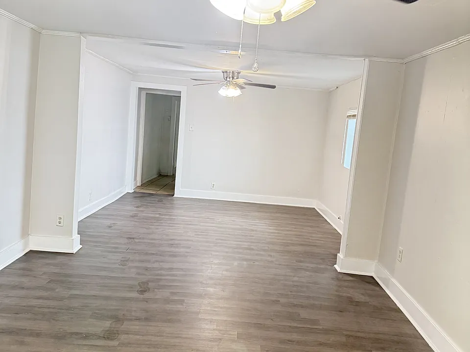 4129-31 Prytania Right
