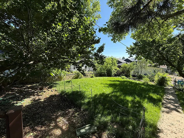 1124 La Farge Ave — Photo 12
