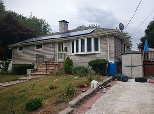 11 Centre Ln, West Roxbury, MA 02132