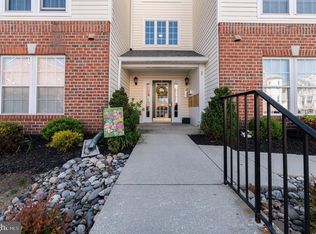 1 Brook Farm Ct #1B, Perry Hall, MD 21128