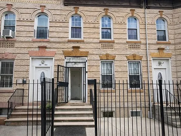 1094 Blake Ave Floor 2, Brooklyn, NY 11208