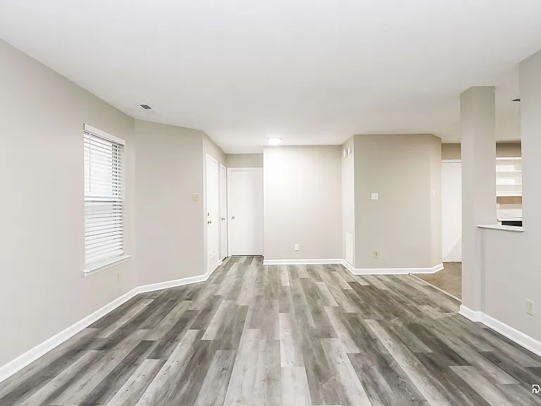 2309 Collins Way — Photo 7