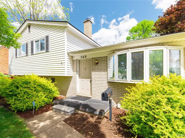 569 Hendrickson Blvd, Clawson, MI 48017