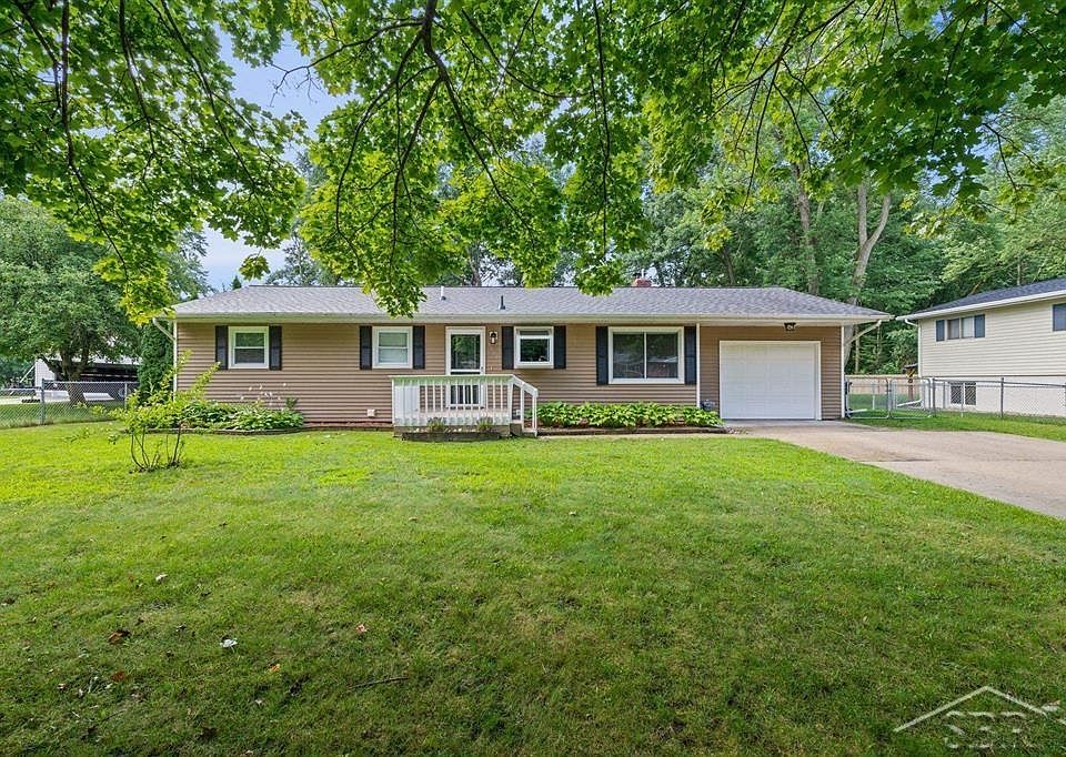 1st image of 3109 Saint Marys Dr