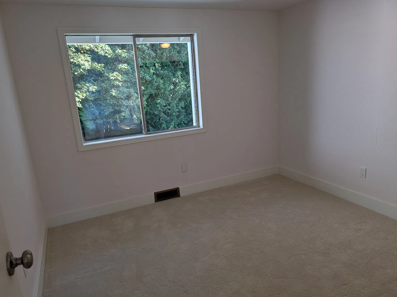 3 bed, 1510 sqft, $3,500 — Photo 4