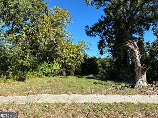 1st image of 1919 Steiner Ave