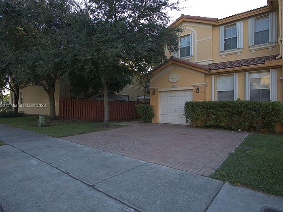 3rd image of 8126 NW 108th Ave