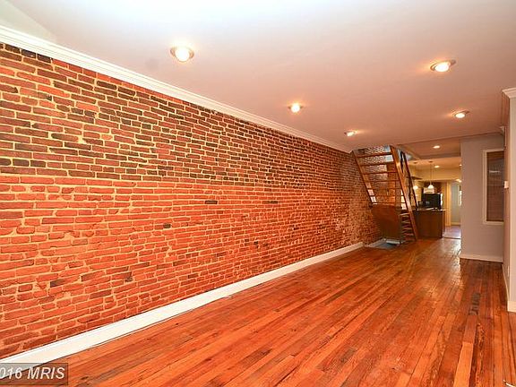 4th image of 715 S Milton Ave