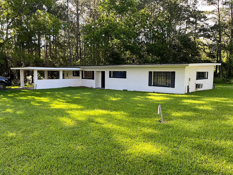 801 Douglas Ave — Photo 4