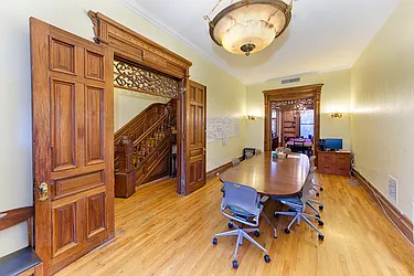 Sold by Isen & Company : Real Estate Advisors