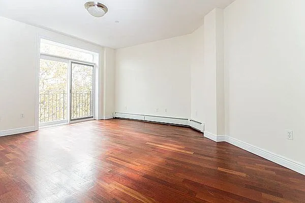 Rented by Highline Residential | media 14