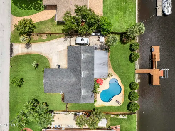 14570 ISLAND Drive, Jacksonville, FL 32250
