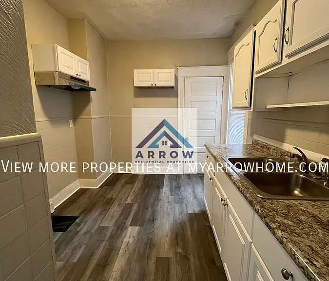 5 Glenview Pl — Photo 4