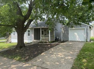73 4th St, La Salle, IL