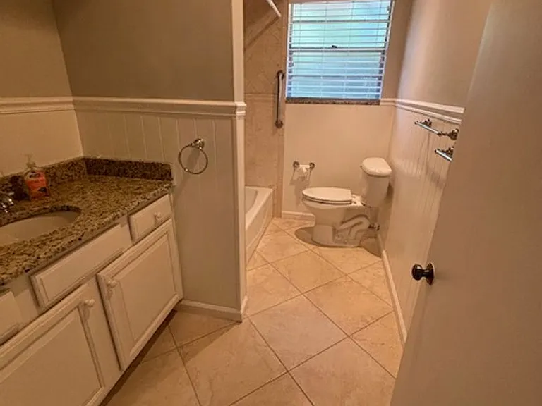 5321 Rollins Ave — Photo 20