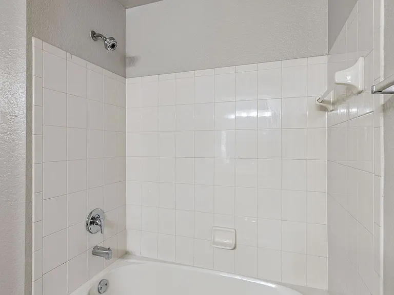2336 Midtown Ter #935 — Photo 15