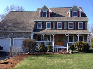 15 Todd Ln, Billerica, MA 01821