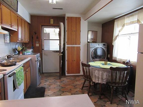 4th image of 2917 9th St