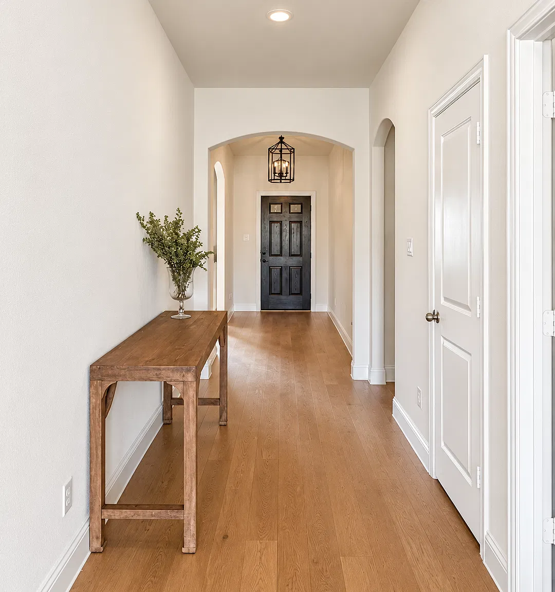 4 bed, 2.5 bath, 2097 sqft, $2,995 — Photo 2