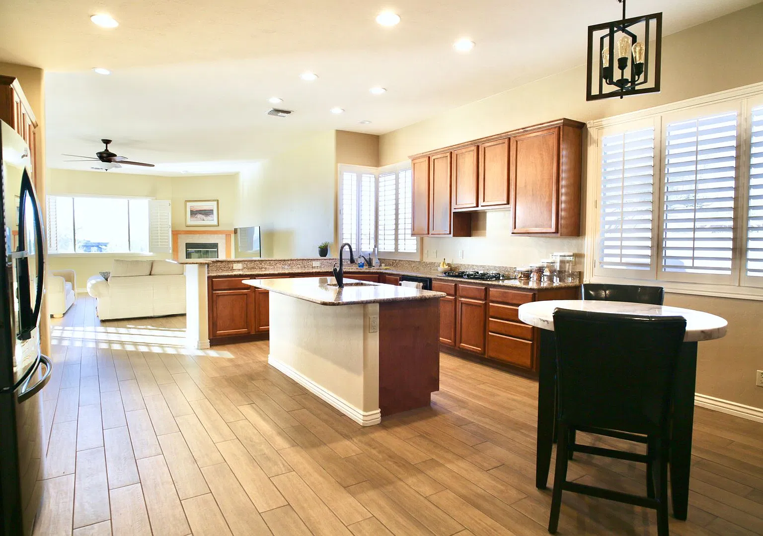 Beautiful Oro Valley Rental with Views! Furnished — Photo 3