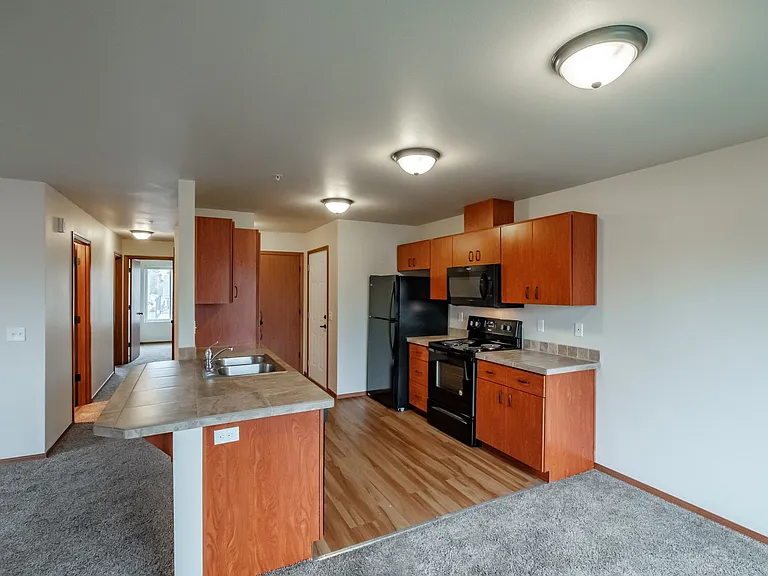 Aspen Place Apartments — Photo 121
