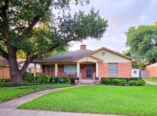 6245 Ravendale Ln, Dallas, TX 75214