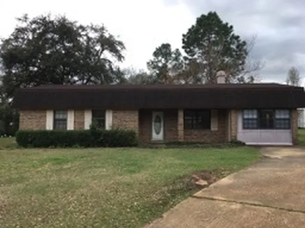 301 Jane Rd, Troy, AL 36079