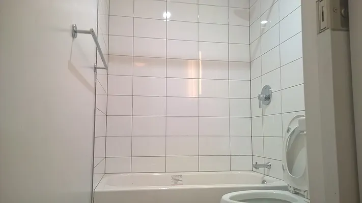 Rented by New Holland Residences | media 16