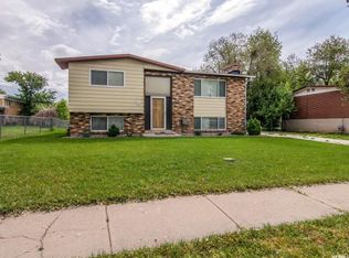 89 S Mill Rd, Layton, UT 84041