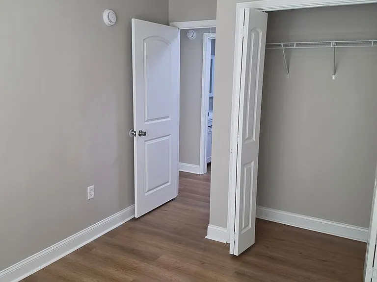 317 Gause St — Photo 13