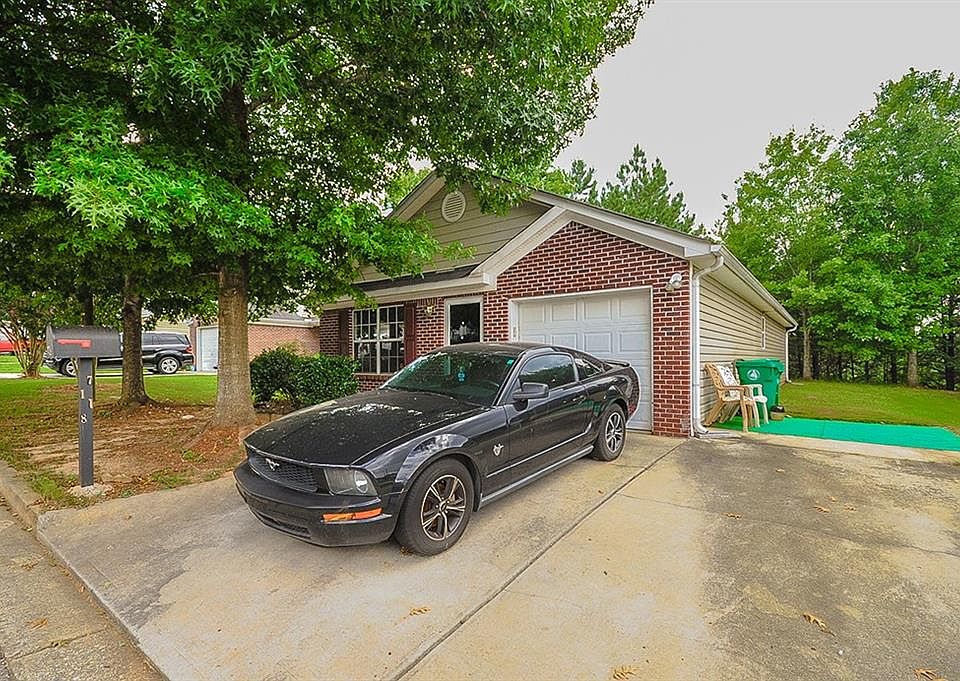 1st image of 7118 Ravenwood Ln