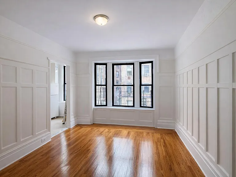 717 W 177th St #5 — Photo 3