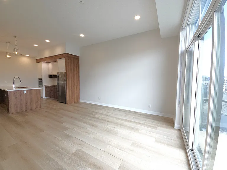 4030 University Ave NW — Photo 74