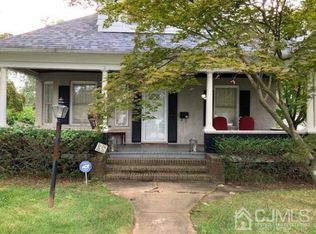 39 Sunset Ave, Old Bridge, NJ 08857