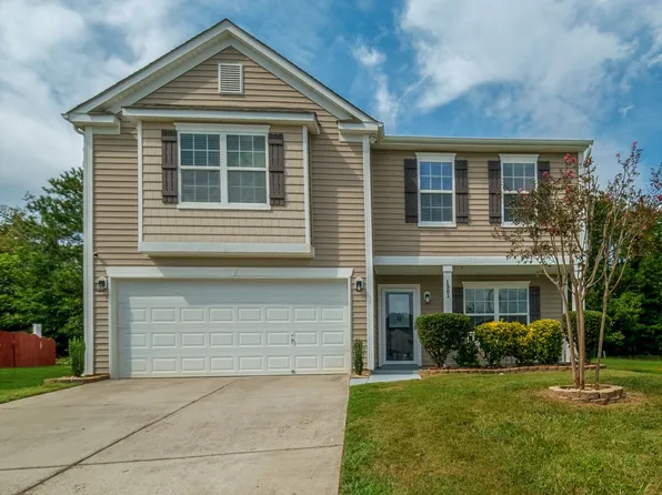 1301 Waldridge Ct, Greensboro, NC 27406
