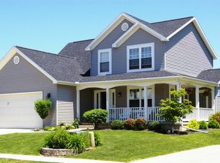 10906 N Parkview Pointe, Dunlap, IL 61525