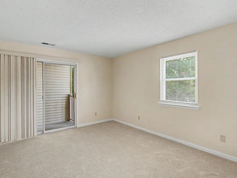 540 Pineland Cir #201 — Photo 13