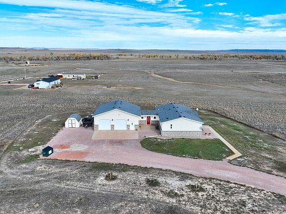 2nd image of 7 Sagebrush Rd