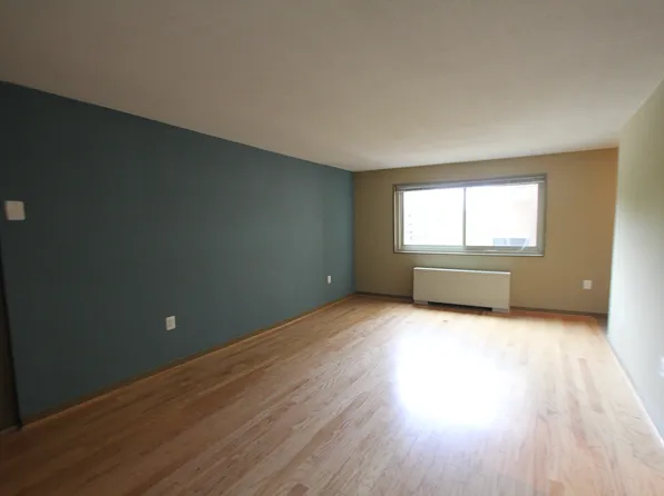 7333 New Hampshire Ave APT 516S, Takoma Park, MD 20912