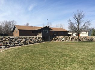 12N831 Brier Hill Rd, Hampshire, IL 60140