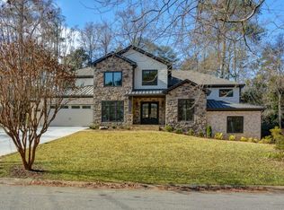 6690 Wright Rd, Sandy Springs, GA 30328