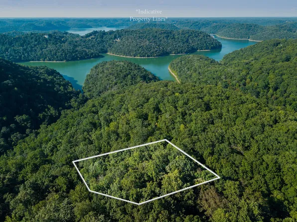 140 Floyd Dr, Smithville, TN 37166