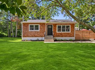 34 13th St, East Hampton, NY 11937