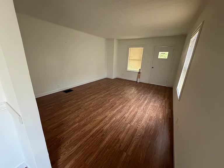5339 Tanner Ave — Photo 7