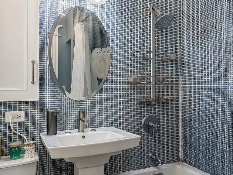 3833 N Wilton Ave #2N — Photo 14