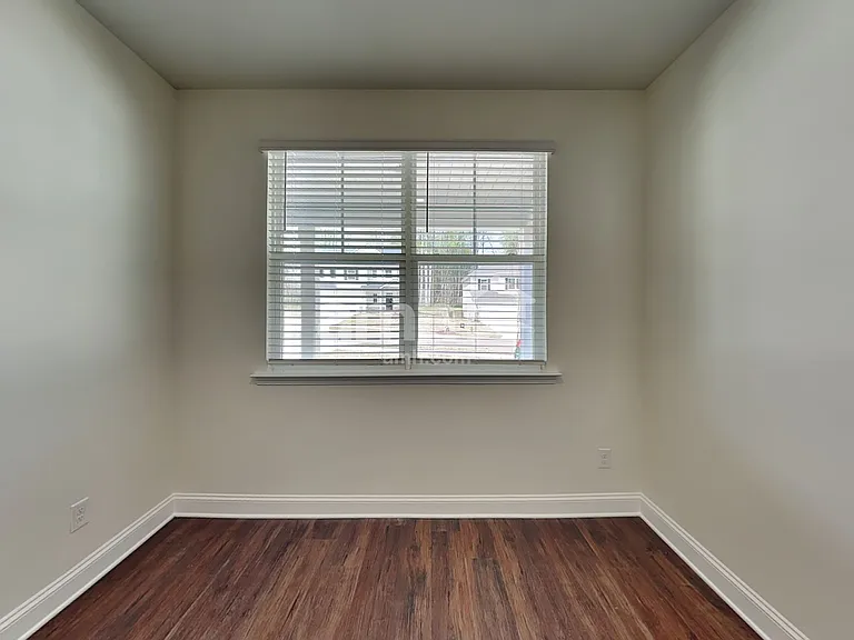 632 Rivermist Dr — Photo 16