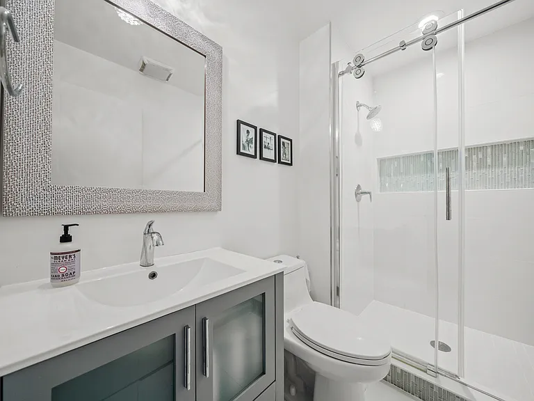 22 Pamrapo Ct W — Photo 20